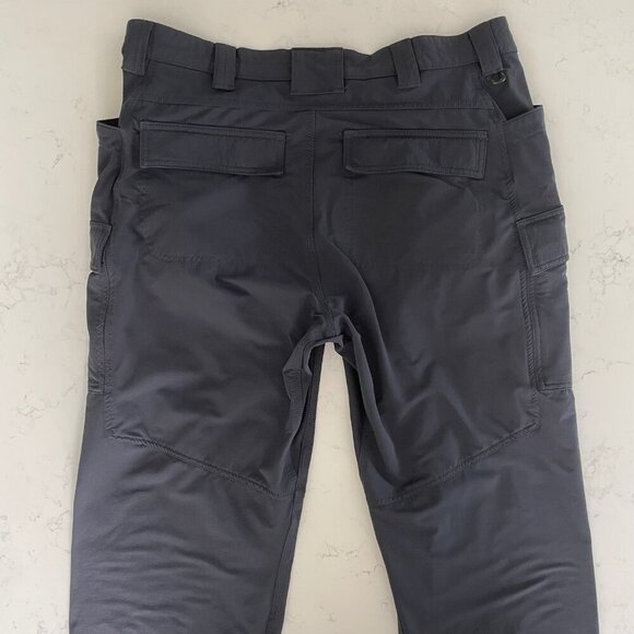 Duluth Trading Co. Casual Multi Pocket Nylon Blend Cargo Pants Black Sz 38 x 30 - Picture 7 of 11
